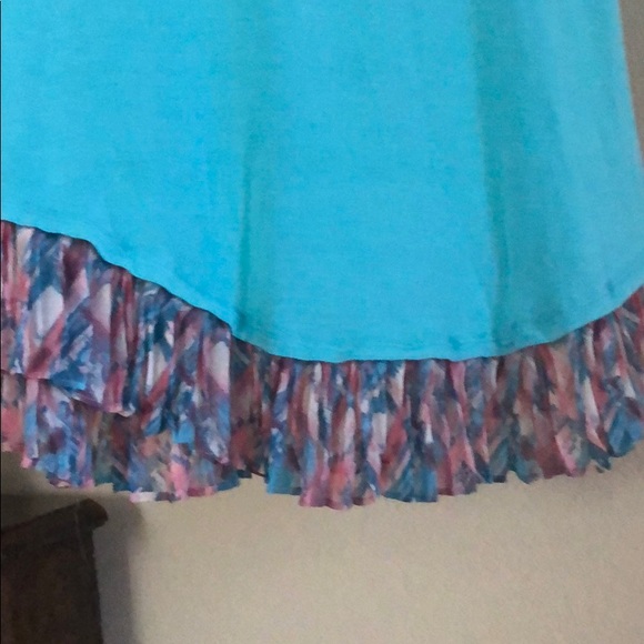 Tunic - Picture 2 of 3